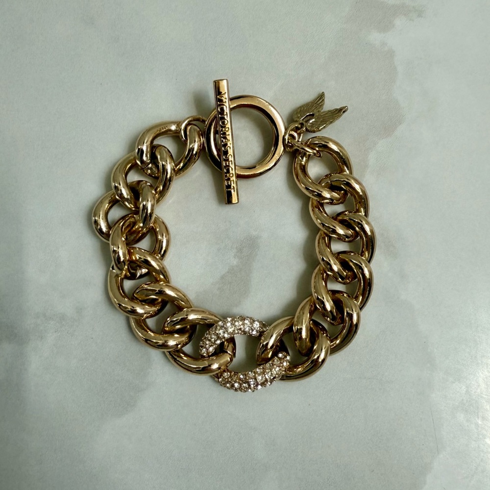 Victoria's Secret Limited Edition 2013 Angel Wing Bracelet With Pave Crystals